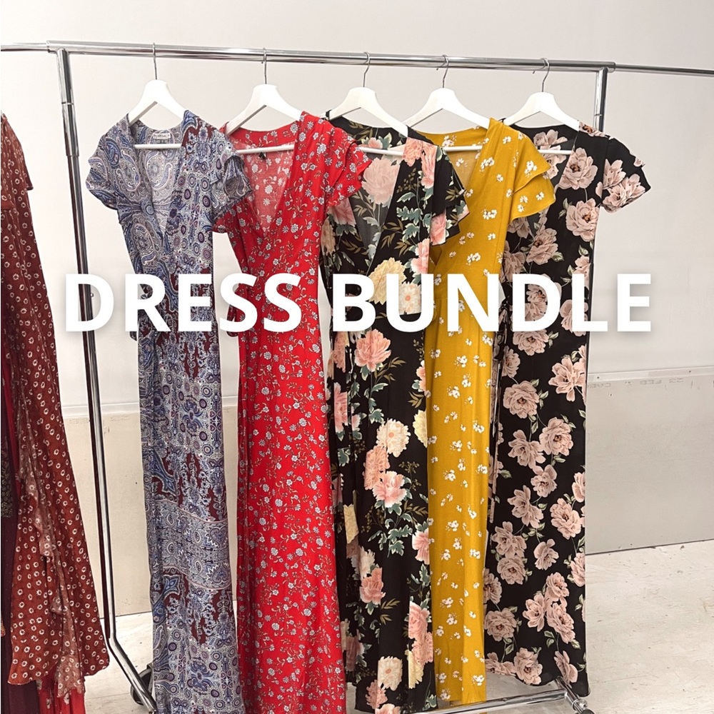 Wholesale. Selling as a lot. 200 dresses. Sizes vary from small to large 6$ each